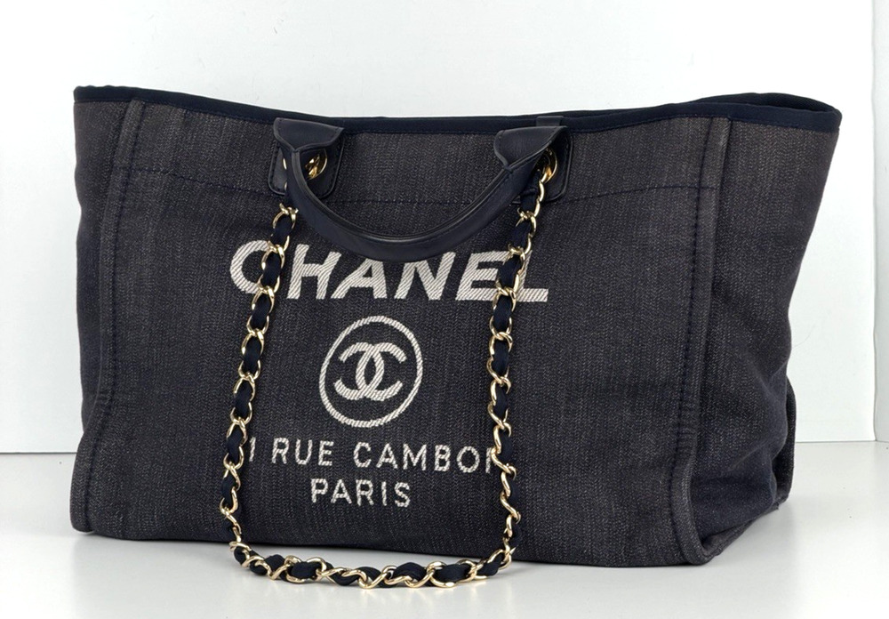 Chanel Deauville Medium Shopping Tote Bag in Denim Canvas 2013 "CC" Logo D1